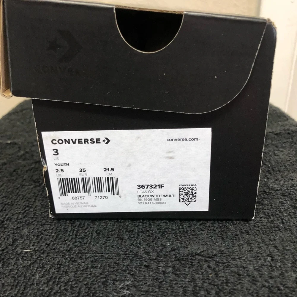 Converse x Batman Chuck Taylor All Star Low Top